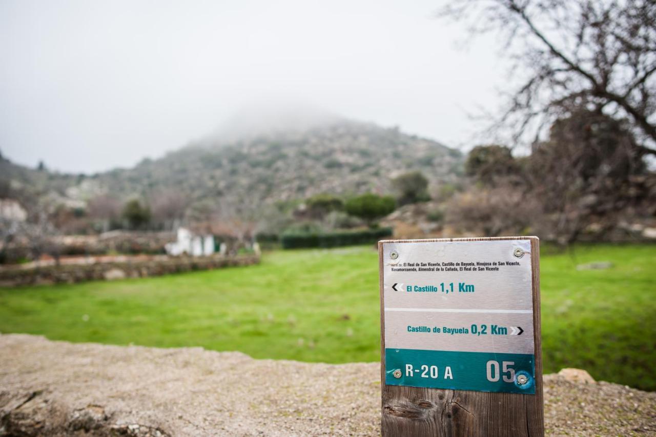 Castillo de Bayuela La Casita De Raヴィラ エクステリア 写真